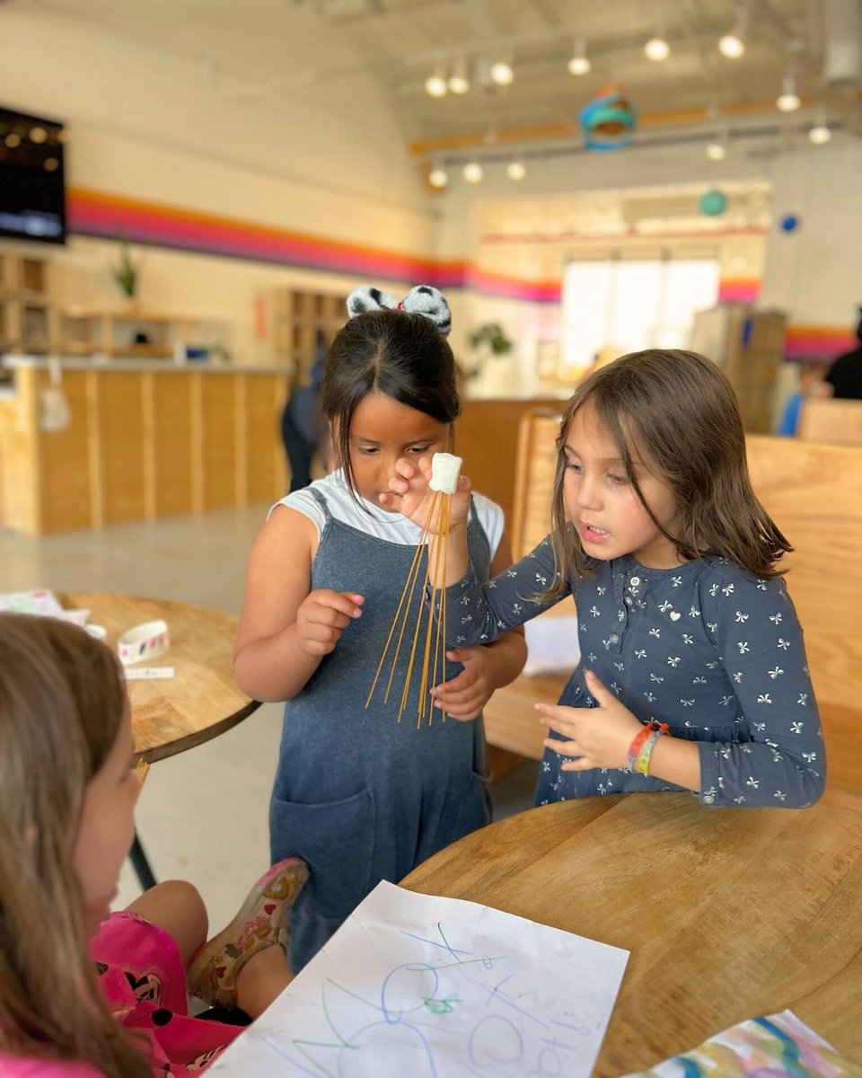 Moonrise tweet media