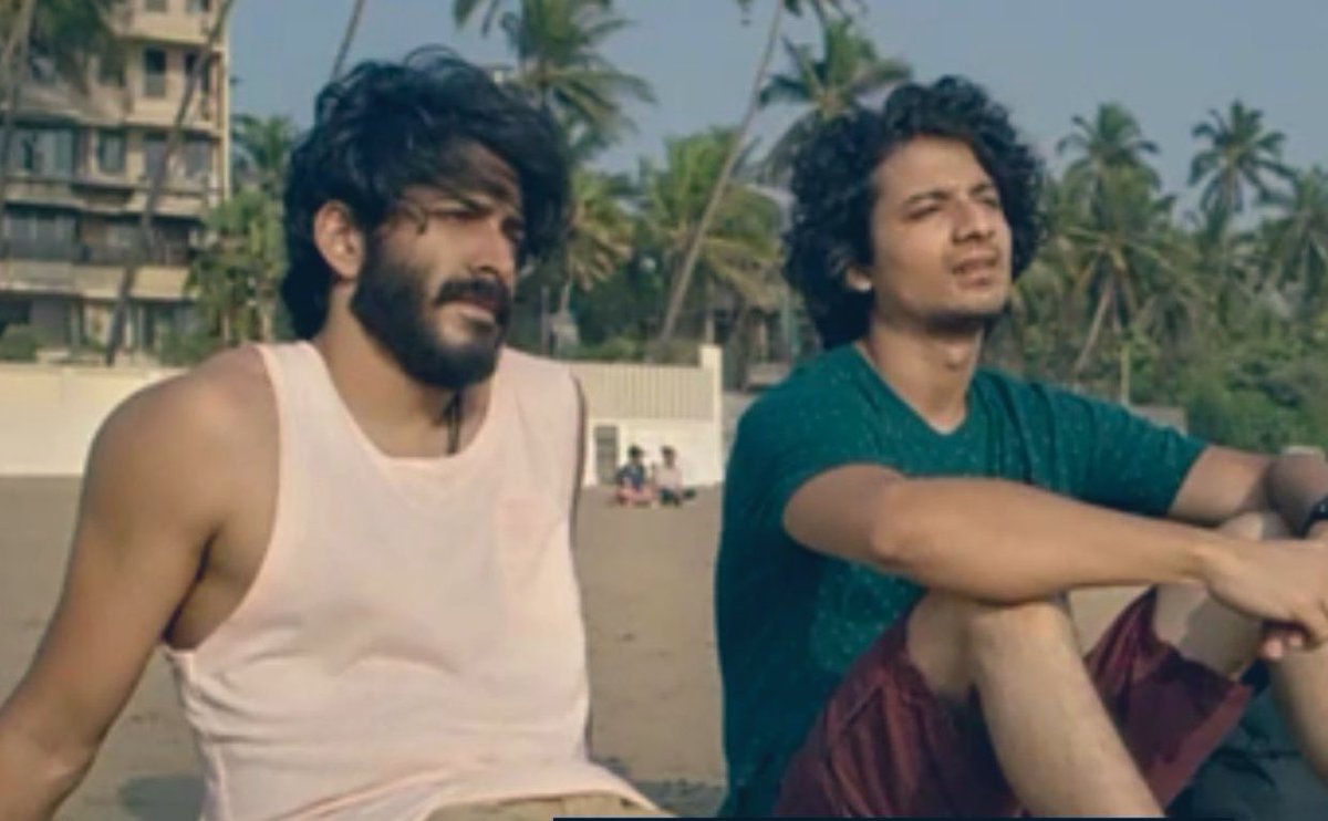 MyCinemaStory's tweet photo. I was guessing Nella to go Sikku way! 
Or is there any chance of Sikku taking it in his own hands in CTRL sequel? Or Bhavesh Joshi sequel? 🧐

@HarshKapoor_ @ananyapandayy 
 #BhaveshJoshiSuperhero #CTRL #AnanyaPanday #VikramadityaMotwane https://t.co/cDjWDNvHjG