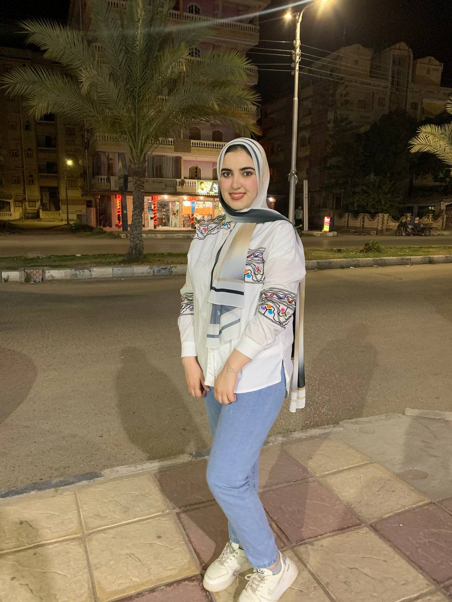 EmanHFarhat3's tweet photo. #NewProfilePic https://t.co/Elmtyhiiaz