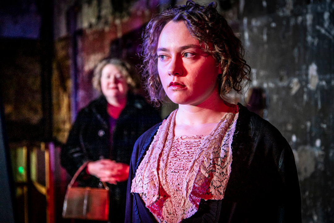 Knights Theatre tweet media