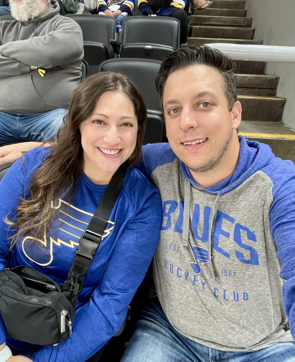 treeb57's tweet image. Our 1st (of many) @StLouisBlues game! OT winner by @JordanKyrou ! #elite