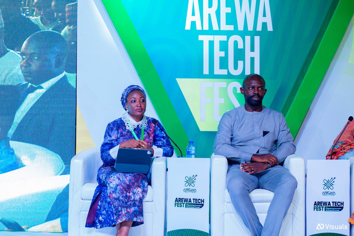 ArewaTechFest's tweet image. The #Tech4Good panel was a standout session, with enlightening discussions on how social enterprises can drive positive change across Nigeria. 
Panelists: 
@AishaSalis
@deeny05
@SuperSanusi 
#JamilaMohammed
Moderator: @minibaby

#TechForGood #Innovation #ArewaTech