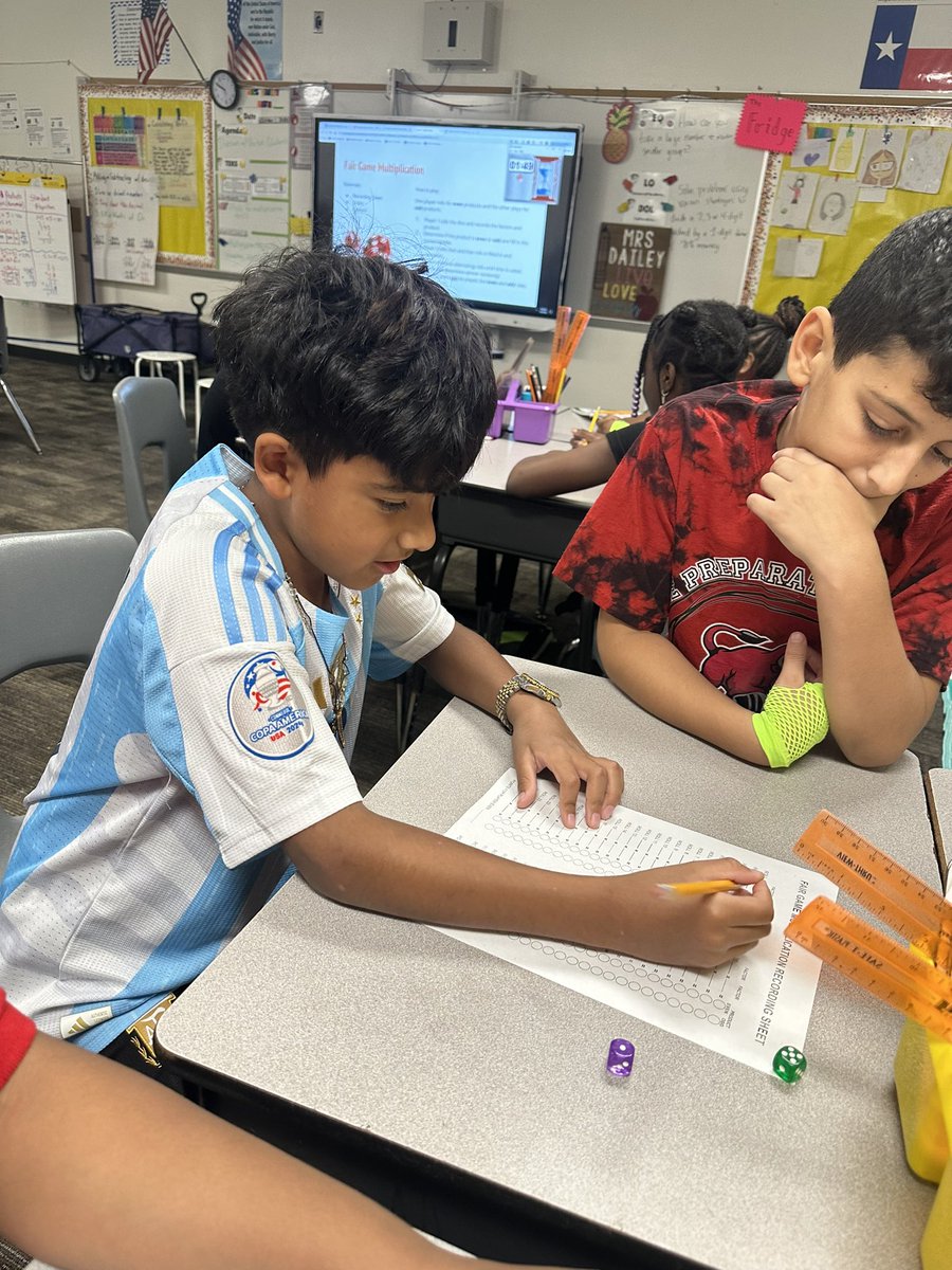 Michelle Dailey tweet media