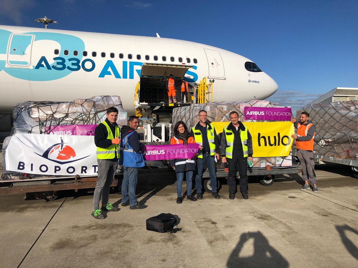 Together with our partner hulo we brought 27T of humanitarian goods to Bangui, Central African Republic, using an <a href="/Airbus/">Airbus</a> #A330 flight test aircraft. 🙏 to all for the great cooperation!