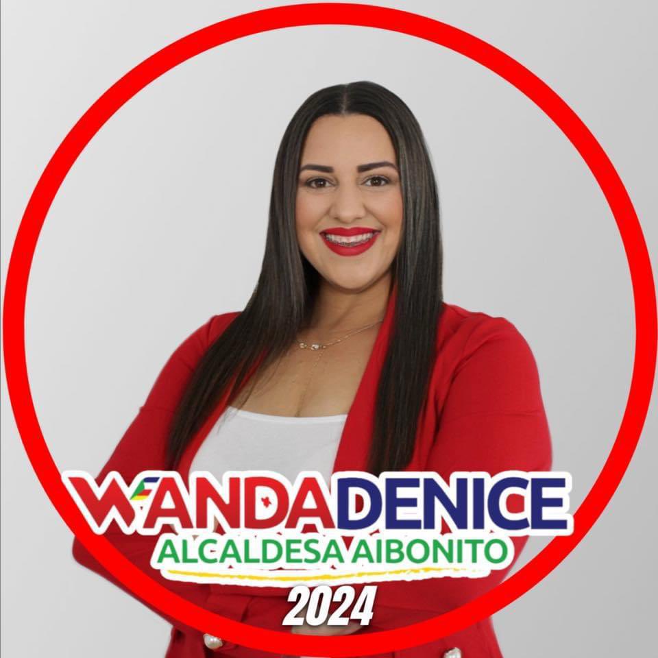 condadofashion's tweet photo. Cuando crees que no hay peor photoshop que Yulixa Paredes, apareció la candidata del PPD en Aibonito diciendo: Hold my beer...

🤣🤣🤣🤣🤣 https://t.co/myneThJTFR