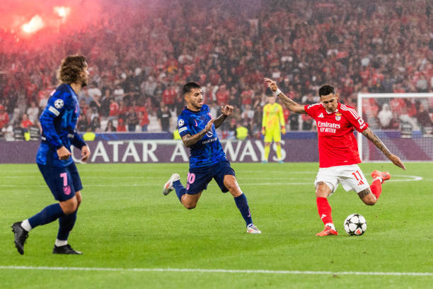 Únicas equipas a ganhar ao Real Madrid, Atlético de Madrid e Barcelona por 3 ou mais golos de diferença (Todas as comp. europeias):

Bayern Munchen🇩🇪
SL Benfica🦅

UCL/TCE:
5-1 vs Real Madrid em 1964/1965
3-0 vs Barcelona em 2021/2022
4-0 vs Atlético Madrid em 2024/2025