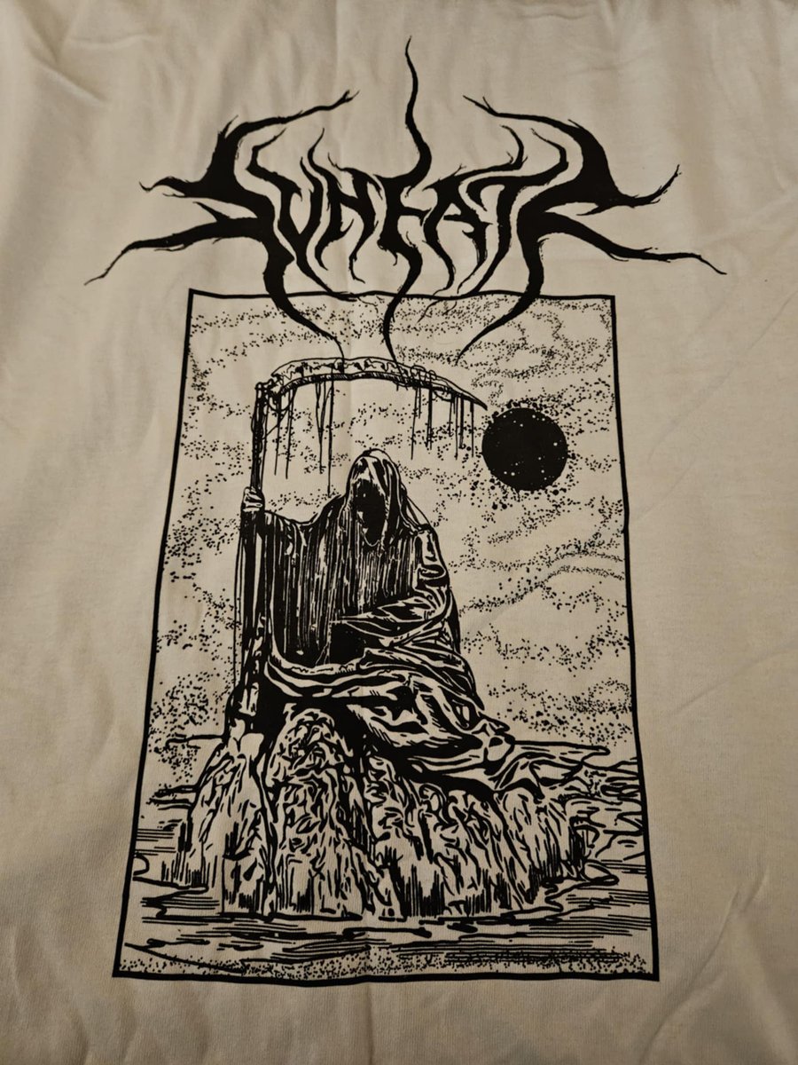Happy Bandcamp Friday! We just added tour leftovers and reduced the price of our "Swords" shirt.

Added these patches and a black print/white shirt reaper to the bc page. 
⚔⚔⚔