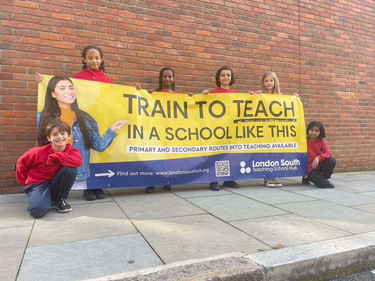 Our primary and secondary teacher training courses for the 25/26 academic year are now available to view on DfE Apply.
gov.uk/apply-for-teac…
#getintoteaching #TrainToTeach