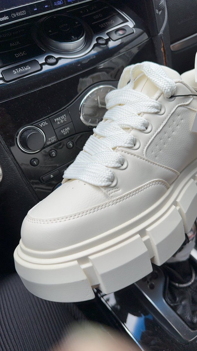 雅治さんがZARAを履くとは思わなかった…😅 #タビフクヤマ