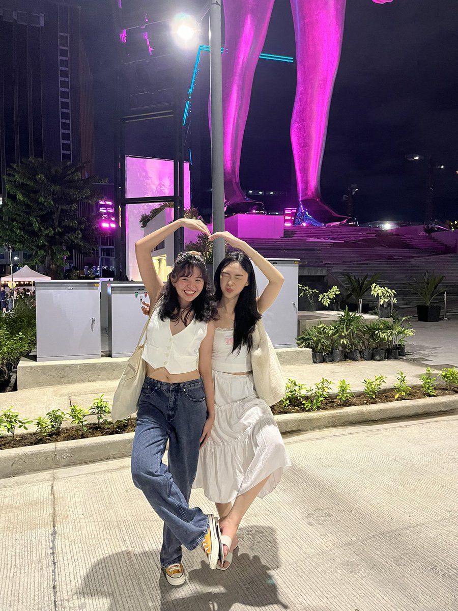 Happy boyfriend day 😘 <a href="/kurimeowu/">Kuri</a>