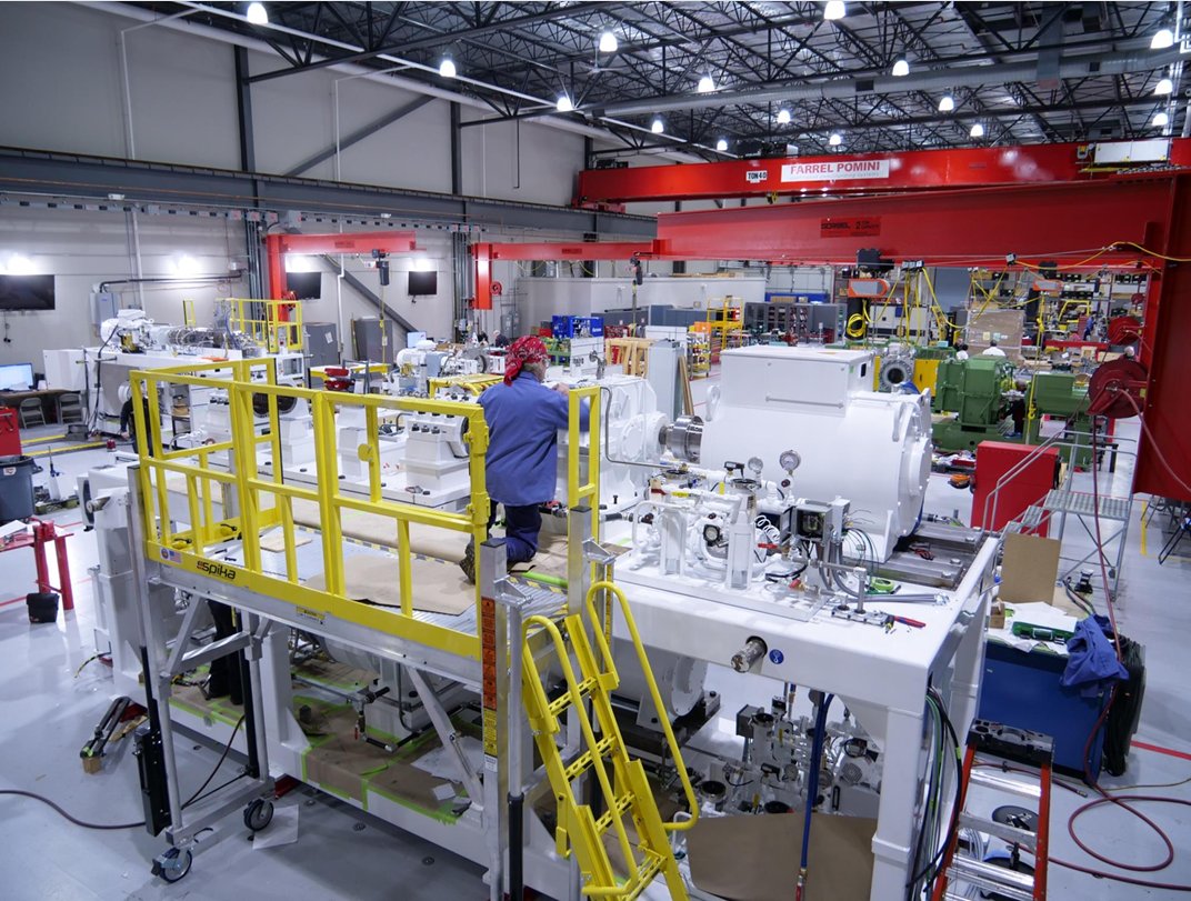 FarrelPomini's tweet image. Today is Manufacturing Day and we would like to celebrate the hard working men and women in our Assembly and Production Departments at @FarrelPomini ! They embody the best of American manufacturing - THANK YOU for all you do #mfgday #compounding #mixingtechnology 
#madeinamerica