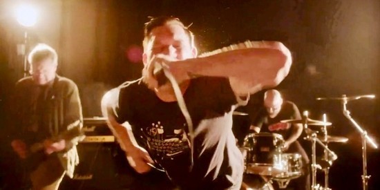 noechonet's tweet photo. Grey C.E.L.L.: Philly Band Brings Ripping Political Hardcore via “Planned Execution” Music Video 🎬✊🏼

(featuring members of Citizens Arrest and R.A.M.B.O.)

Dig in 👉🏼 https://t.co/Kunvl4kcQE https://t.co/QpE4ifHCsB