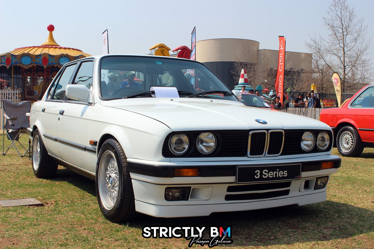 StrictlybmP's tweet photo. BMW e30
📸🎥 Shots/Video by @Lendl325

Follow:
@StrictlybmP
@Freshautoinc1
@ClassicRoadTest

#bmw #e30 #alpina #alpinab3 #m20b27 #333i #m30b32 #bmwalpina #325i #m20b25 #bmwe30 #m20 #m40 https://t.co/kgSLfLaCi2