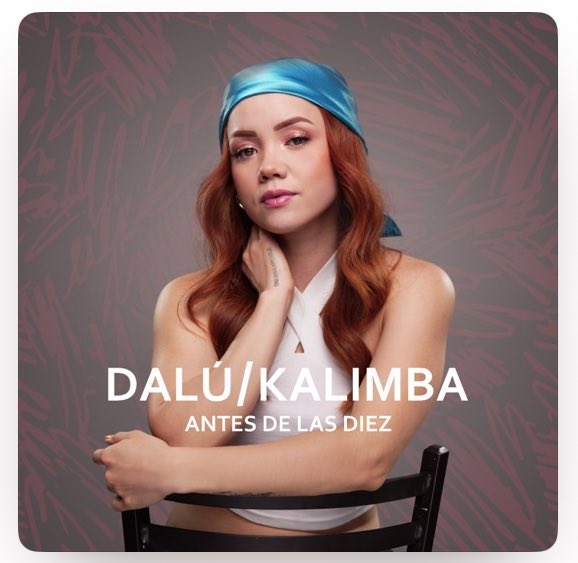 Dalusessions's tweet photo. ANTES DE LAS DIEZ — @Dalumusica &amp; @KalimbaMX 🖤🎶 

¡Es una joyita! Y ya se encuentra en Apple Music:

Apple Music: https://t.co/TrwYkyBWZU

Y para no perder la costumbre de comprar canciones de Dalú, en itunes 😭🖤🎶 https://t.co/DN6lnCJwwj