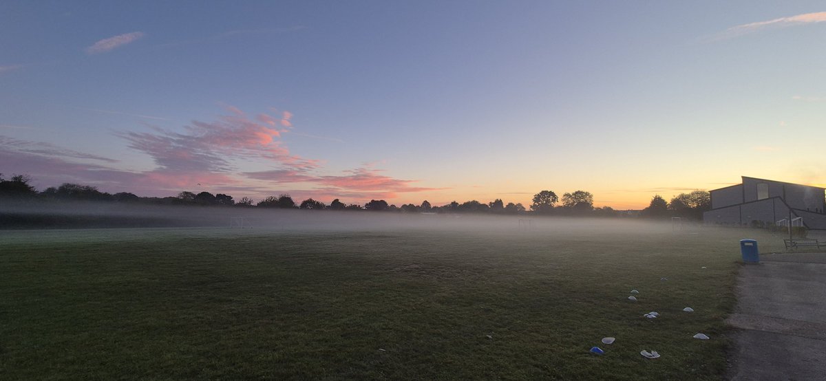 Phil_R_C's tweet photo. The morning calm before the inevitable. https://t.co/5eZ4gg1TOu
