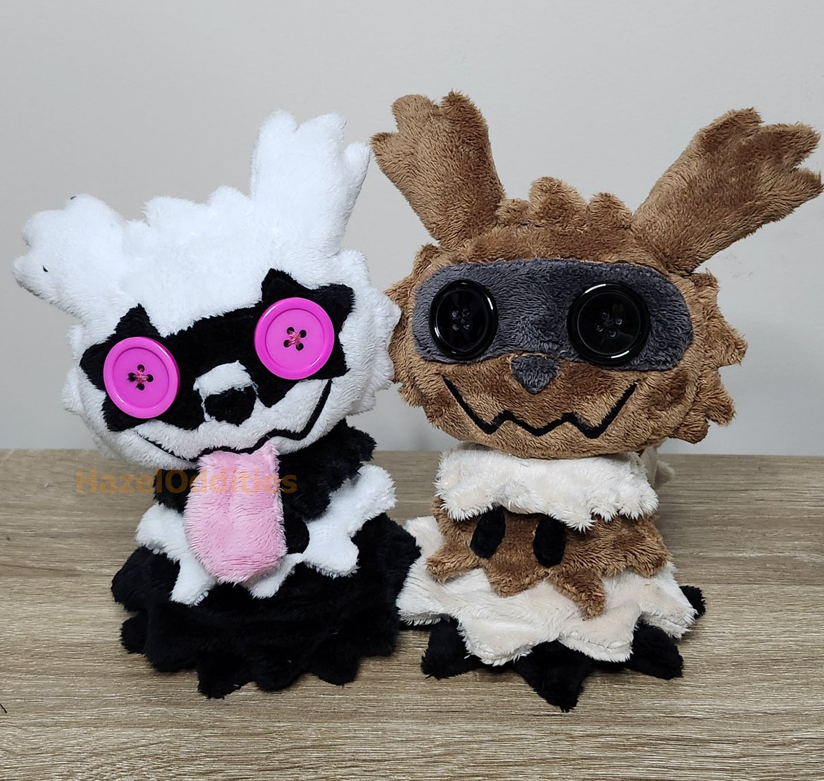 HazelOddities's tweet photo. 31 DAYS OF MIMIKYU DAY 4!!
ZIGZAGOON!!! 
Not just 1 but 2!! Hoenn and Galarian https://t.co/K8d3XV5wyM