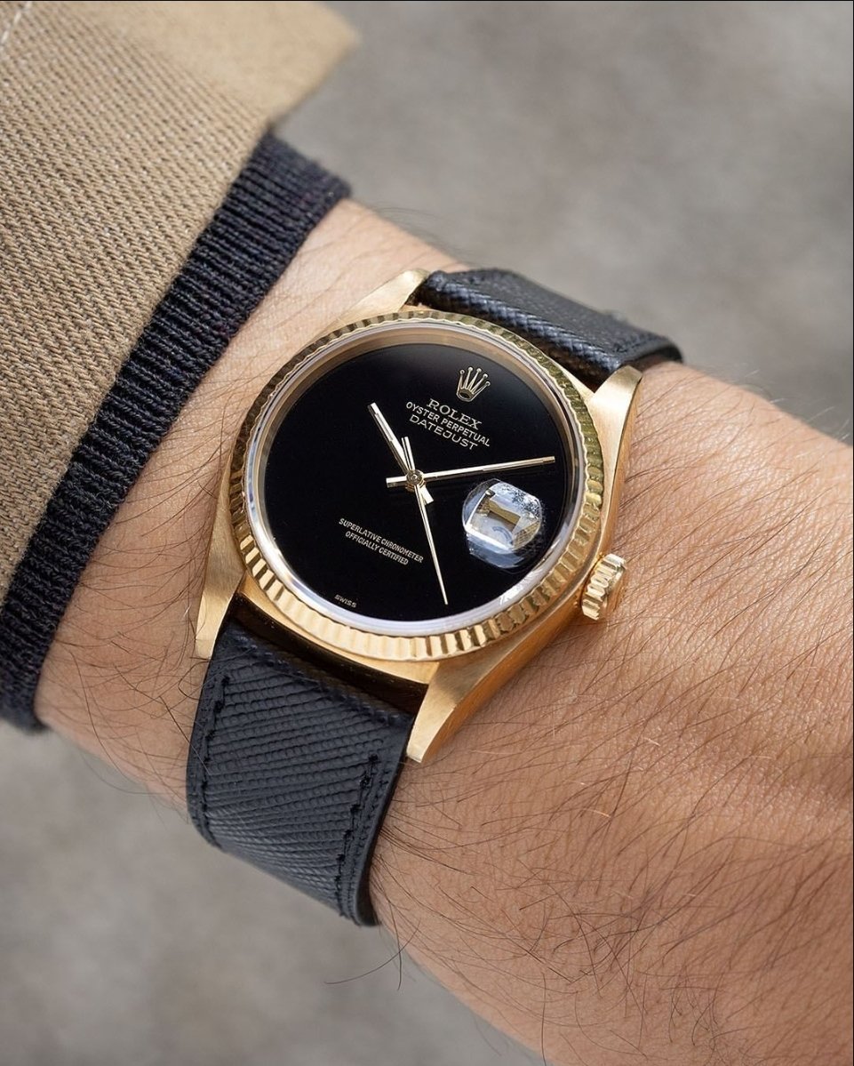 GlobalWatchClub's tweet photo. Rare Rolex Datejust with a black Onyx dial 🖤 Would you wear this? https://t.co/nnuGYhFCS5