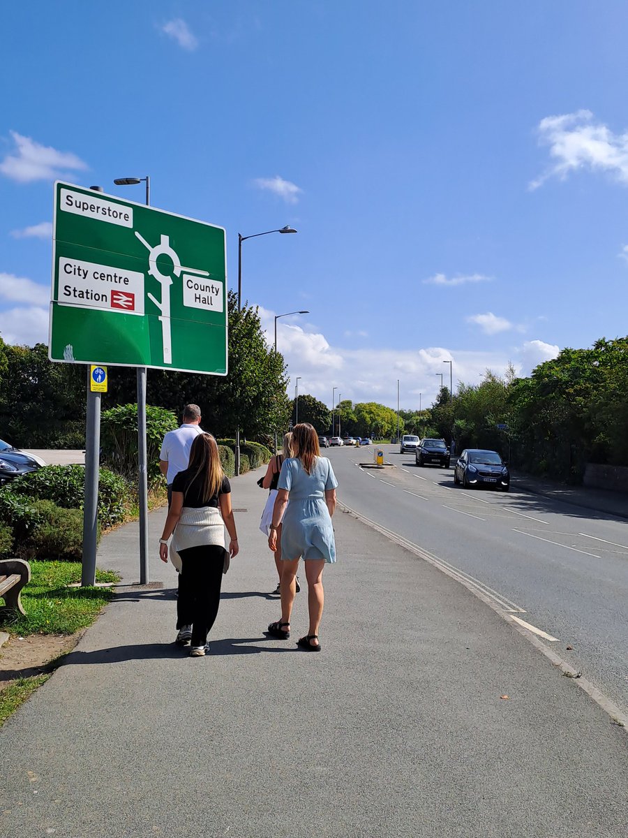 cornwall_active's tweet photo. When you’re busy #makingadifference for those who need most support to incorporate #movement #physicalactivity into everyday life, it’s important to check in on your team’s wellbeing &amp; #WorkLifeBalance, for us with added cake and team walks 😀
#NationalWorkLifeWeek #WorldSmileDay https://t.co/Y5HCAKag1d
