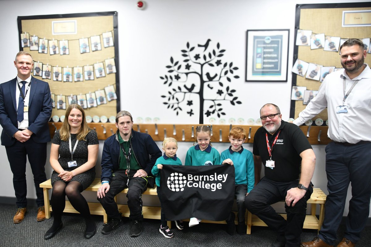 Barnsley College tweet media