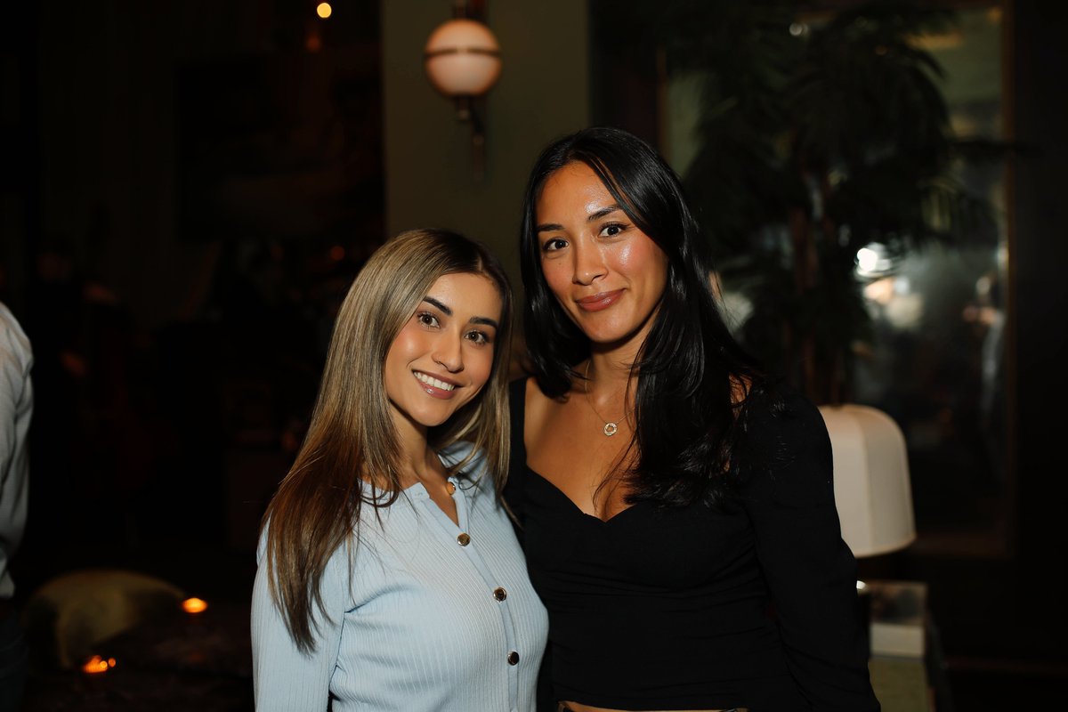 BitGo's tweet image. Last week we hosted a reception with @GoldmanSachs  during #Mainnet2024 at the @SohoGrandHotel in NYC.

The event brought together industry leaders and innovators to explore the evolving intersection of digital assets and institutional finance.

It was a unique opportunity to…