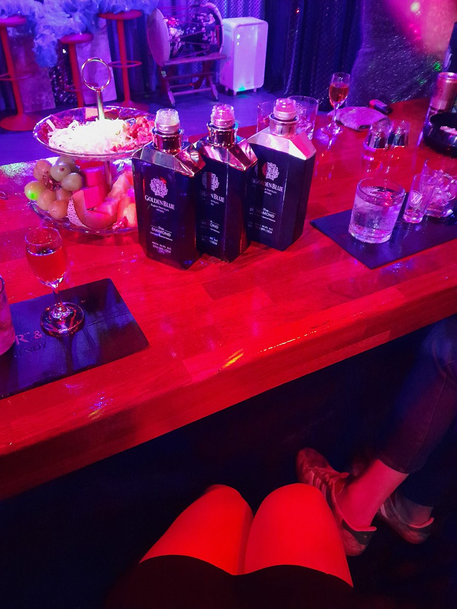 오랜만에 허니허니에서 불금을 보내요♡