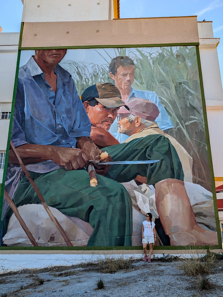 ¿Fan del arte urbano? 
He conocido una nueva propuesta muy colorida en Salobreña: una ruta de murales con mensaje realizados por artistas granadinos. 
¿Qué os parecen? A mí me han encantado 😃 
#vivesalobreña <a href="/turgranada/">Turismo Granada</a> <a href="/pateandogranada/">Pateando Granada</a>