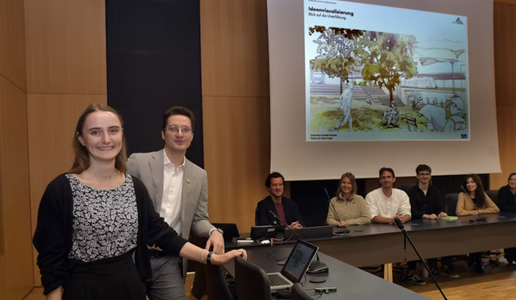 🌟 Congrats to Stefanie Ruf and Spyros N. Koulouris from TUM! 🎉 They presented our project at the Summer School in Dorfen, supported by Europe’s Rail. 🌍✨

Check out the exhibition and read the articles on urban planning! 🏙️

#UrbanPlanning #Dorfen

📸: © Renate Schmidt