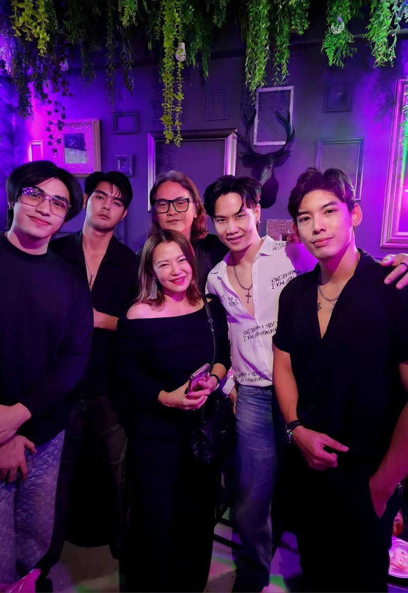 PoomppsFanSupTH's tweet image. {04.10.24} IGs Update

#grandopeninggowild 💗

─ @poompps1 ✨

📍 IG: filmkajohn

#TawanNawinwit #SnapProject
꒰ #poompps #PoomPhuripan​ ꒱♡