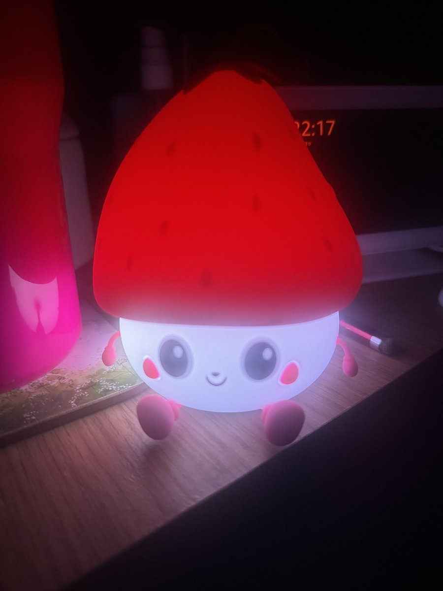 Loving my new Strawberry night light from my mum, colour changing but I love it on this, nice and cozy
