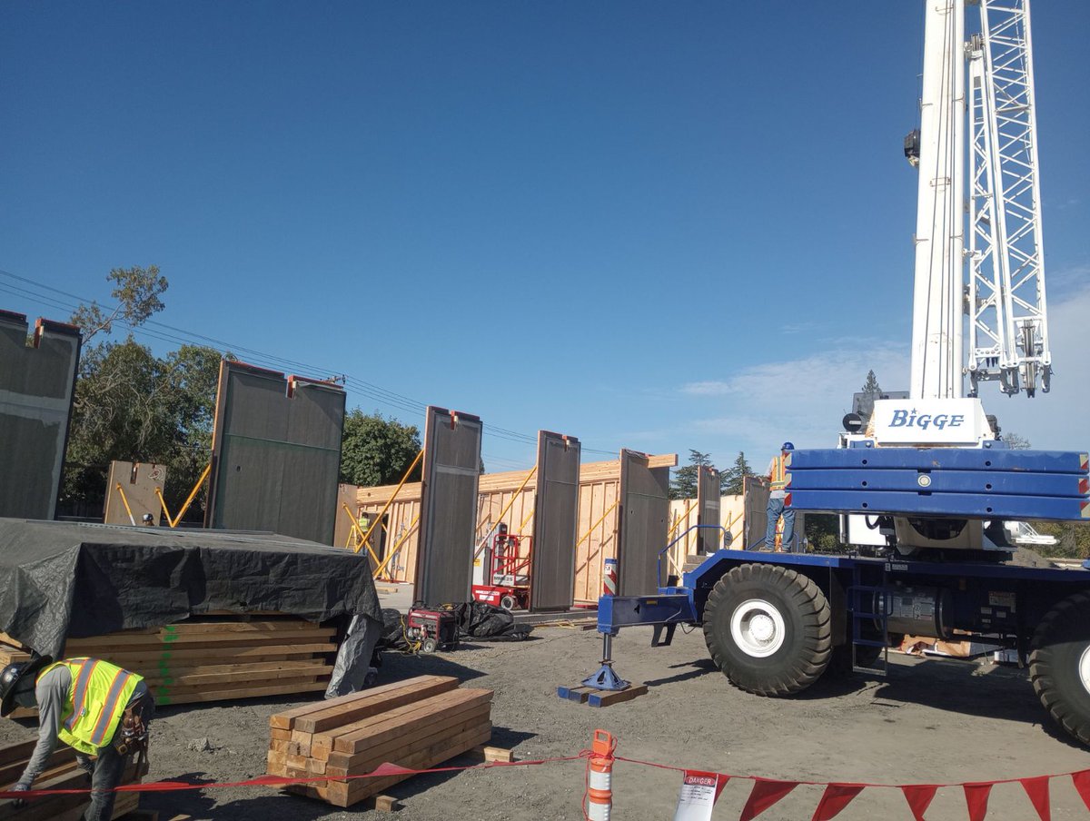 PAUSD Construction tweet media