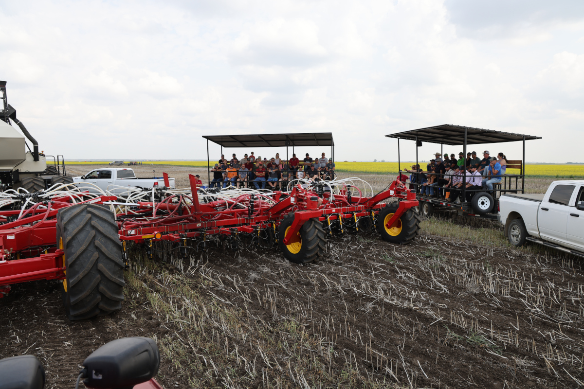 Discovery Farm tweet media