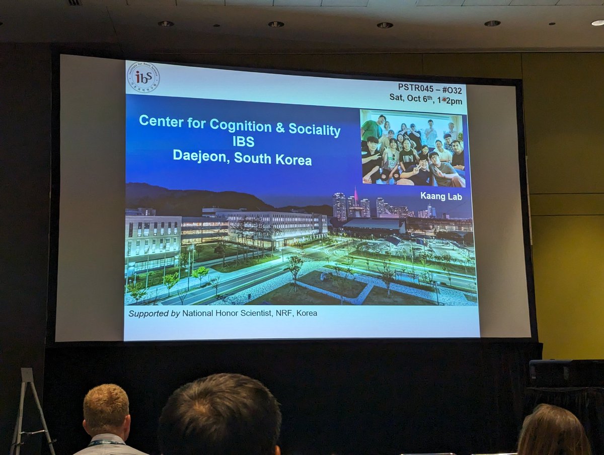 MCCStweets's tweet image. Chaery Lee from the Kaang Lab at @SeoulNatlUni on engram connection-specific dendritic plasticity and memory extinction.
#MCCS24