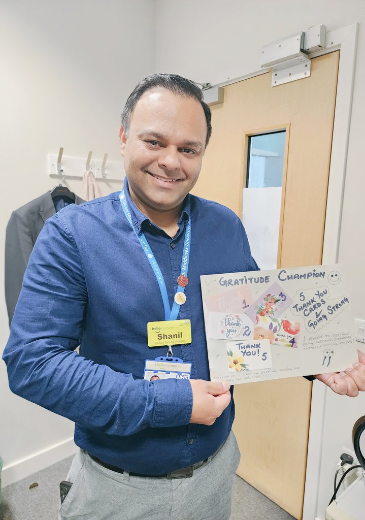 Quratulain___'s tweet photo. Celebrating a special milestone in our Handwritten Thank You Cards initiative at @NorthMidNHS Patient Access Department.

Today, we are thrilled to surprise our 2nd Gratitude Champion, Shanil, with their fifth card and a special gift from me, as promised. 🌟

 #ProudOpsManager https://t.co/8Rmbl8vYA7