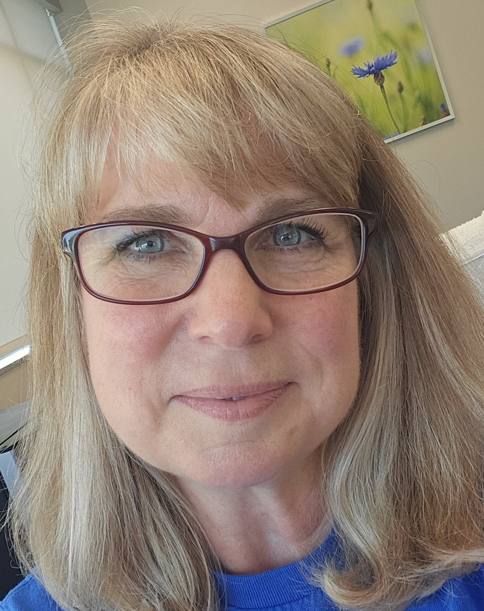 SuzyDav75186805's tweet image. Happy Friday everyone!  Thank you for all the well wishes for J. He is improving daily! 🙂🥤🙌