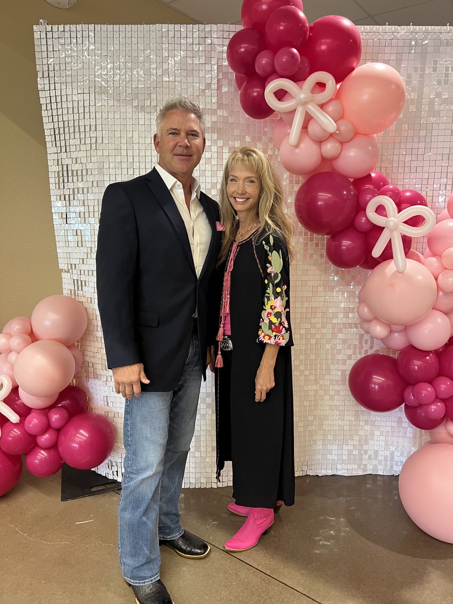 PerimeterMed's tweet photo. We #pinkedout at the 19th annual Pink Luncheon, benefiting the Parker County Health Foundation which provides mammography screenings for local residents. We're proud of the work this wonderful organization is doing to save lives!
#breastcancerawarenessmonth #getscreened https://t.co/P8IRv44zR5