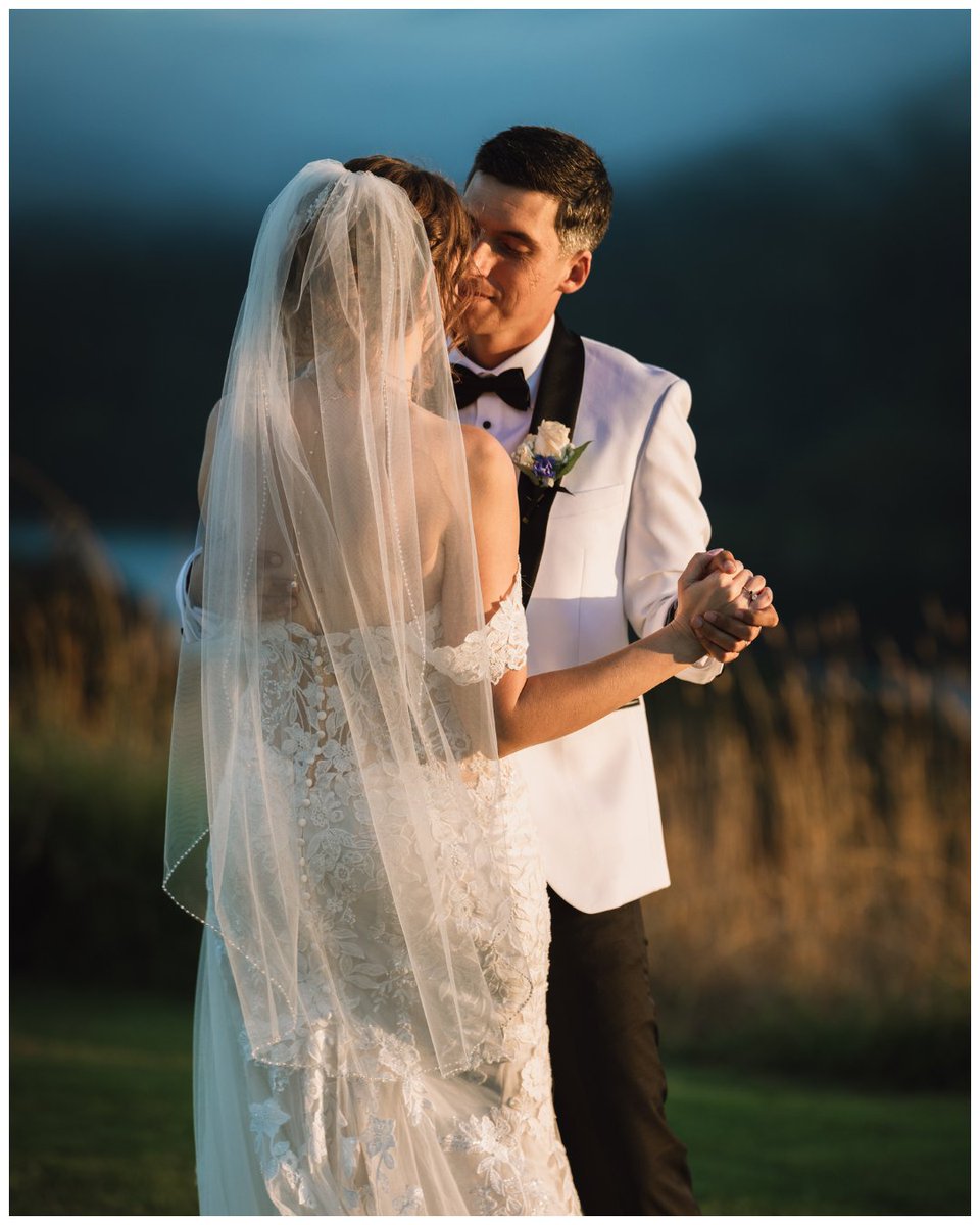 insbystudio's tweet photo. Taking you to the wedding teaser of Hannah and Pedro, as one of the most important moments in their lives unfolds. ✨

#fairviewcrystalspringswedding #californiaweddingvenues #norcalweddings #californiaphotographervideographer #weddinginspo https://t.co/CpjC9rm0cQ