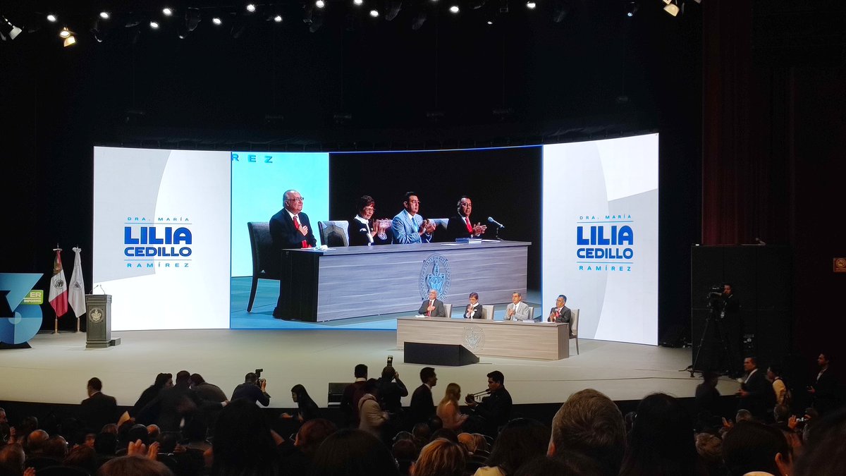 FactorRadioPue's tweet photo. Inicia el 3er Informe de la rectora @LiliaCedillo_ se encuentran presentes el gobernador @SergioSalomonC, el gobernador electo @armentapuebla_, la presidenta del Congreso @artemisa_laura y el presidente municipal electo @pepechedrauimx https://t.co/DmqQjiByoX