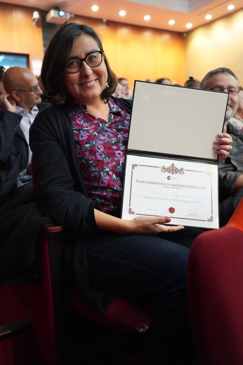 Constanza Rojas-Molina tweet media