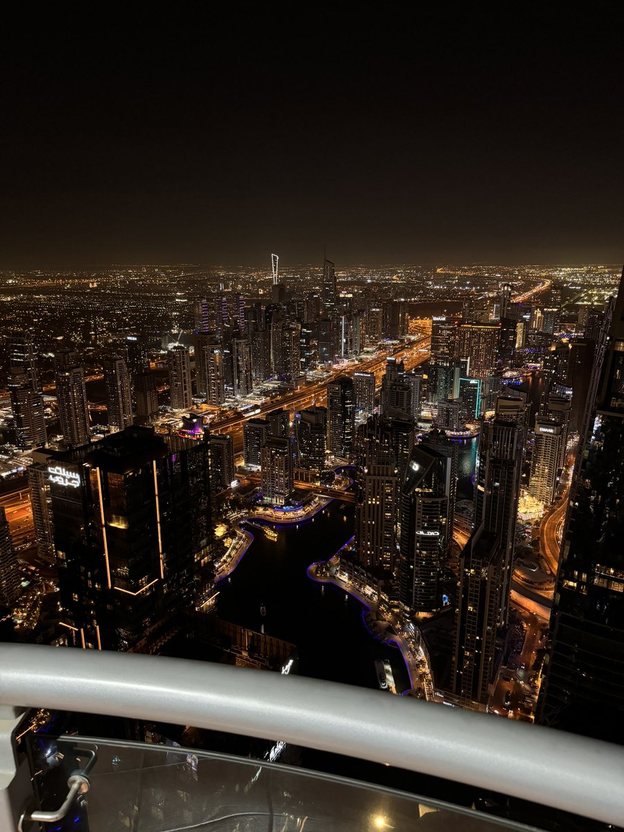 It’s Friday evening.

I’m out here on my balcony, 

And I can’t help but think of you all.

My people.

Life is so damn short.

These opportunities don’t come around twice.

I need you to understand: 

This bull run is your shot.

A chance to change everything.

I’ve seen too