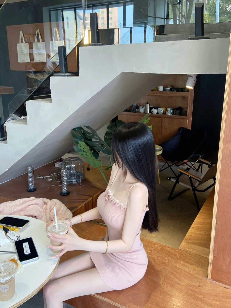 Enough (for sb.) to do sth. is to have sufficient... to accomplish