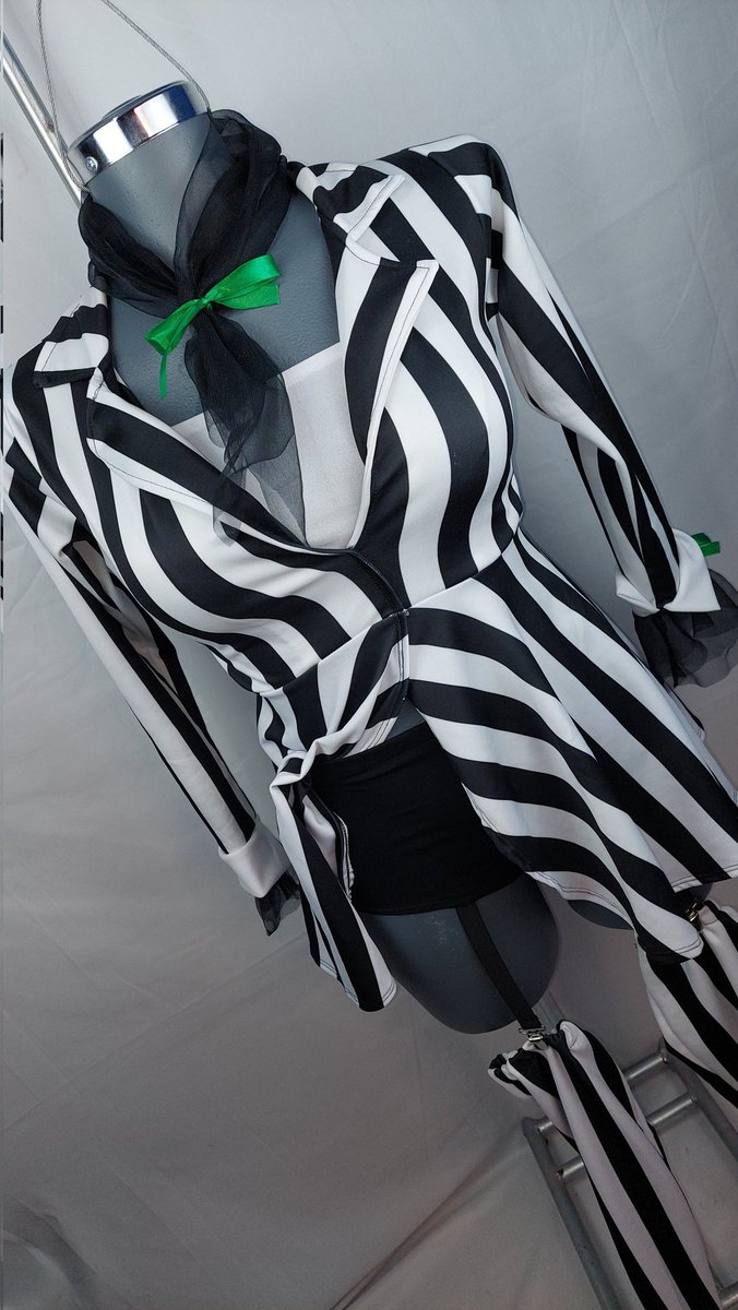 🔷️🔷️ Beetlejuice 🔷️🔷️

💙 Unitalla y extra
💙 Top, Saco, Liguero, medias y moño

💙💲7️⃣5️⃣0️⃣  

Info 👉👉 wa.link/lq018t

#bazarazul #lenceria #vestidos #disfraces  #tiendaenlinea #sexy #babydoll