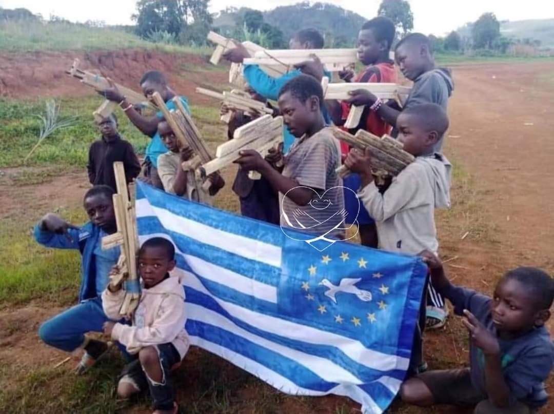 amba_newsline's tweet photo. Generations to generations #Happy_independence_day celebration Ambazonians . #FREEDRCHOAYABA
#Freedrayaba
#FreedomForAmbazonia
#SelfDeterminationIsARight .
JUSTICE FOR DR CHO AYABA!
RELEASE HIM NOW!! Justice for Ambazonia @AUC_PAPS @DepSecDef
@AsstSecStateAF @SenateForeign
@FRauCameroun @USEmbYaounde @UKinCameroon @Sebastien_Nadot @SecBlinken @SenateForeign @AfricanUnionUN @AJEnglish @UN @UnCameroon @CanadaCameroon @CanadaFP @PNUDCameroun @OchaCameroon @antonioguterres @TiborPNagyJr @CohenOnAfrica @StateDept @DepSecStateMR @USAfricaCommand @ilariallegro @amnesty @hrw @ICRC_Africa @ICRCPresident @DOD_DEPSECDEF @DeputySecState @USAmbUN @melaniejoly @joDionNgute @PR_Paul_BIYA @volker_turk @norwaygov_rx @NorwayMFA @NorwayPolice1 @NRC_Norway @EspenBarthEide @NorwayMFA @UNHumanRights @_AfricanUnion @BBCAfrica @africanews @cnnbrk @UKParliament @AHuitfeldt