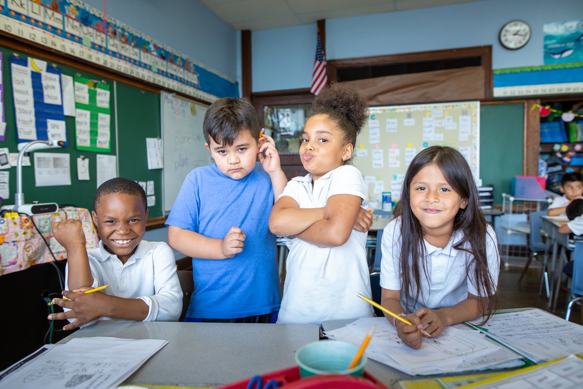 #HealthySchools welcome the voices and active engagement of parents and caregivers. Together, we create an environment that helps students learn and thrive. Share your ideas on how you think schools can better involve parents and caregivers!