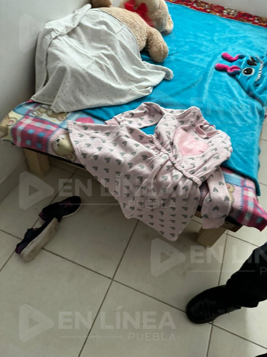 pauloyolatl's tweet photo. ¿Qué pasa? 30 cateos y no localizan a las hijas de Ana Karen

¿Quién da el “pitazo”?

https://t.co/rb9YNGlUld https://t.co/AXlWoiAgvT