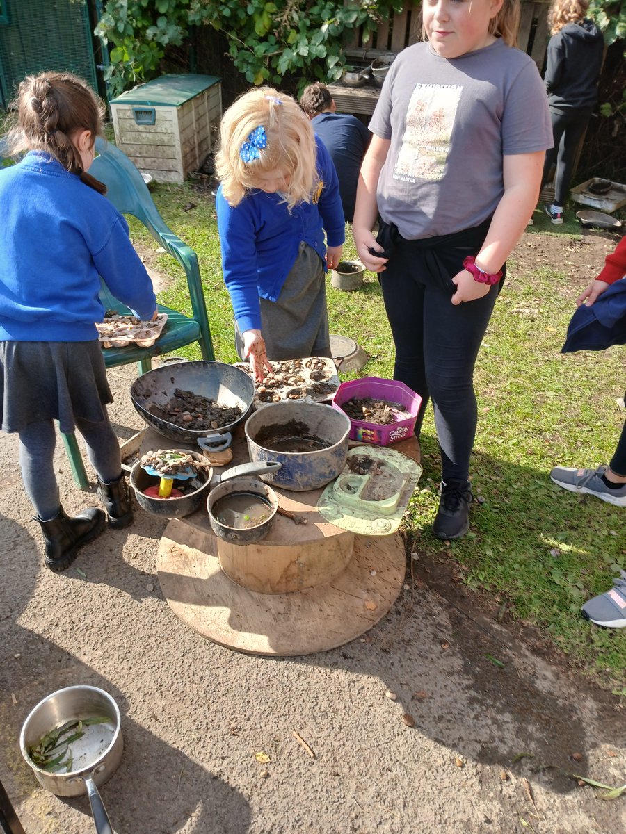 Leyburn School tweet media