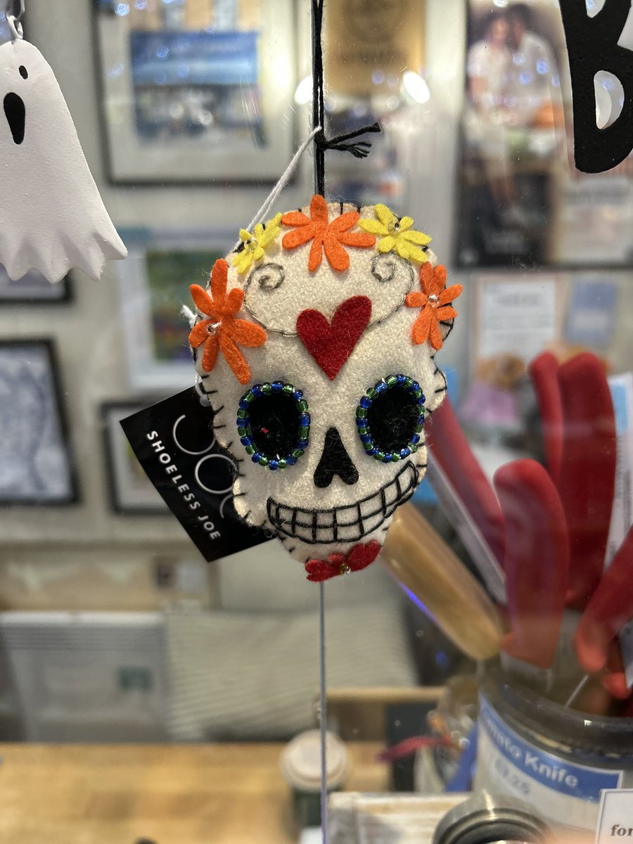 fjcookshop's tweet image. #HalloweenDecorations

#Halloween2024 is coming and we’ve got a great selection of lovelies for you

#OpenAllWeekend
#BishyRoadShopping
#ShopSmall #ShopLocal