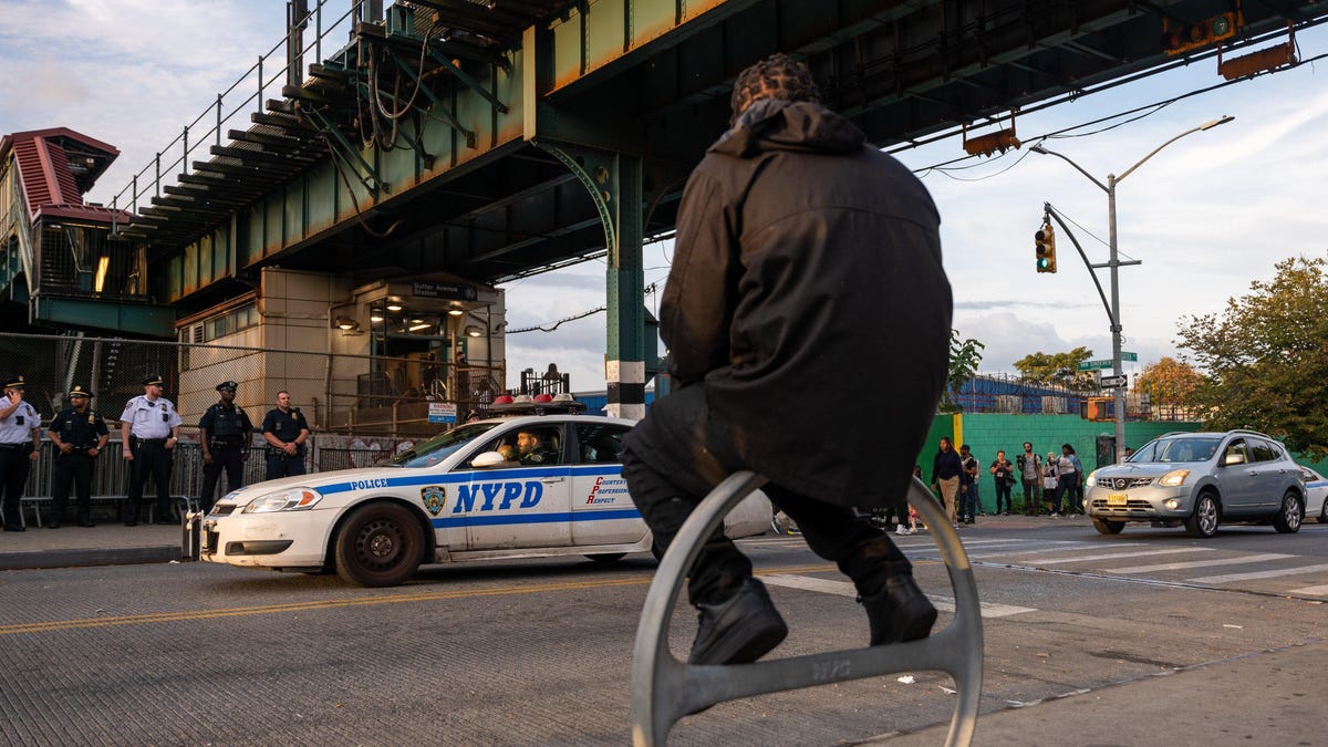 After Shooting 2 Bystanders On Subway, NYPD Wants The Public To Learn Just How Hard It Is To Shoot People On The Subway jalopnik.com/after-shooting…