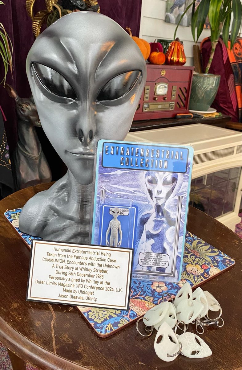 #UFO #UAP #DISCLOSURE #ET #ALIEN

This makes me so proud, My Large Humanoid Alien Bust on show at the International Cryptozoology Museum, U.S.
Jason Gleaves, Ufonly.

<a href="/highlight/">highlight</a>