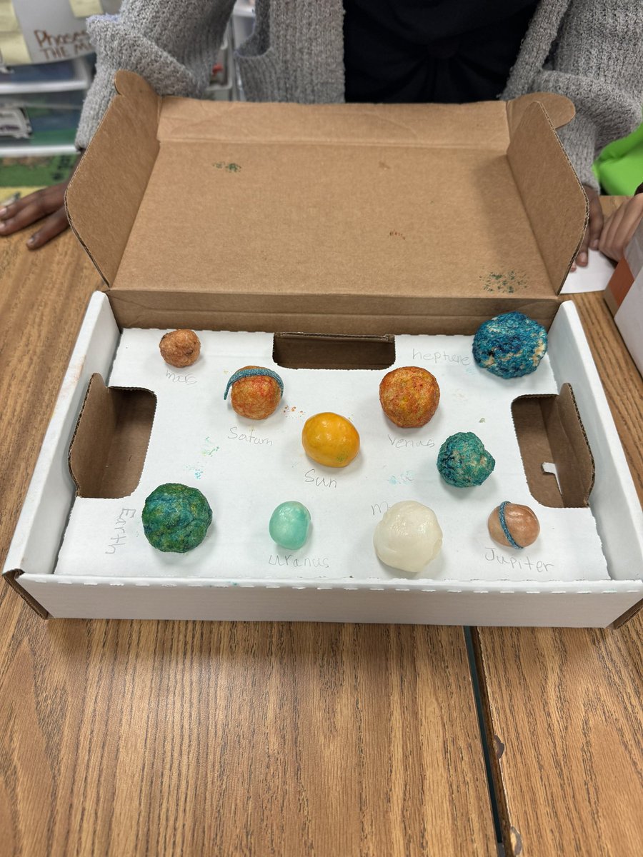 Ms. L Baker tweet media