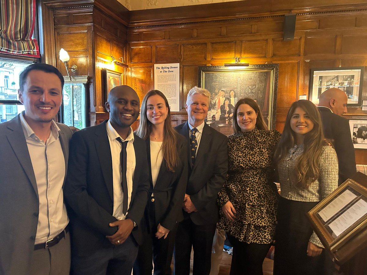 mima_llompart's tweet photo. I'm really grateful I got to attend #BAETS2024 with this fantastic team from @hammersmithhospital, and for all the learning during this #EndocrineSurgery update congress! https://t.co/CY9FK34ZyY